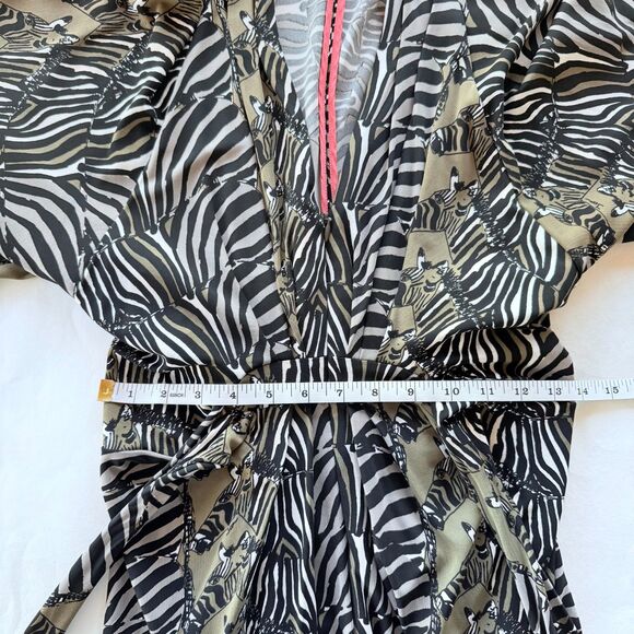 Banana Republic x Issa London 3/4 Sleeve Zebra Print Kimono Dress in Dark Olive - Picture 12 of 13